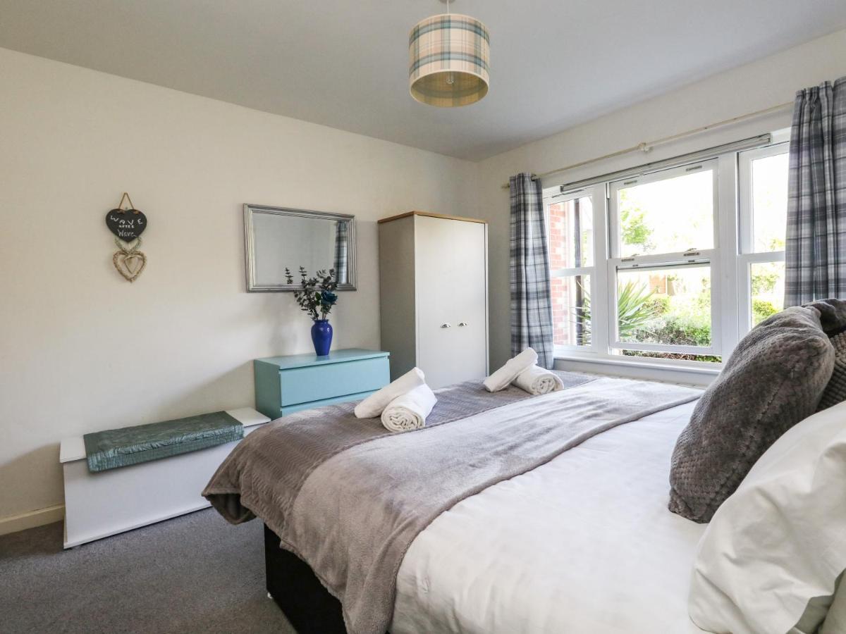 Villa Marina Reach à Weymouth Extérieur photo